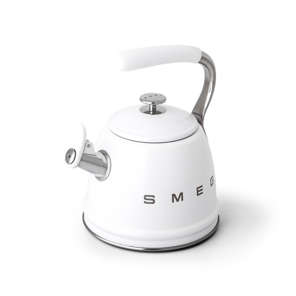 SMEG CKLW2001WH 2.3LT WHISTLING KETTLE WHITE - Image 2