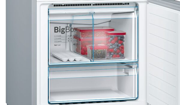 BOSCH KGN56LB31U 70CM BLACK GLASS FRIDGE - Image 3